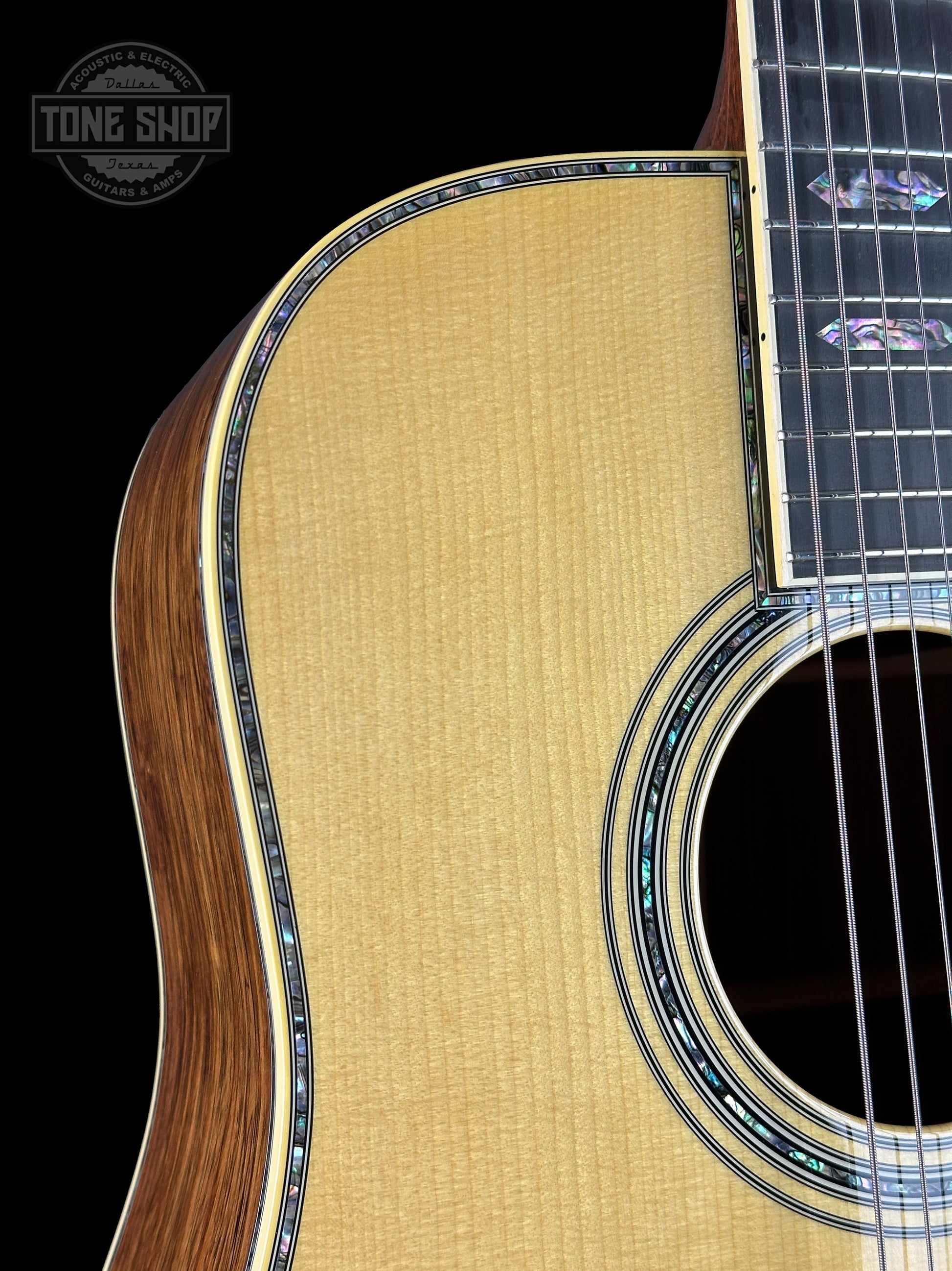 Shoulder of Martin Custom Shop Dread 14-Fret Guatemalan Rosewood.