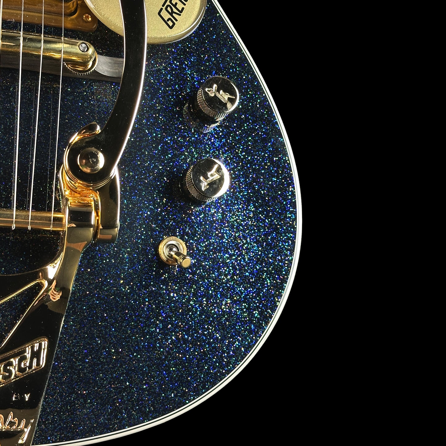 Front angle of Gretsch Custom Shop G6128-62 Holoflake NOS.