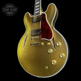 Full front of Gibson Custom Shop 1959 ES-355 Reissue Diamond F-Holes Gold Sparkle Heavy Flake Gloss.