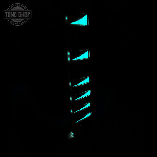 Glowing inlays on Jackson Custom Shop TSG Illuminati SL2H FR Vanilla Shake.