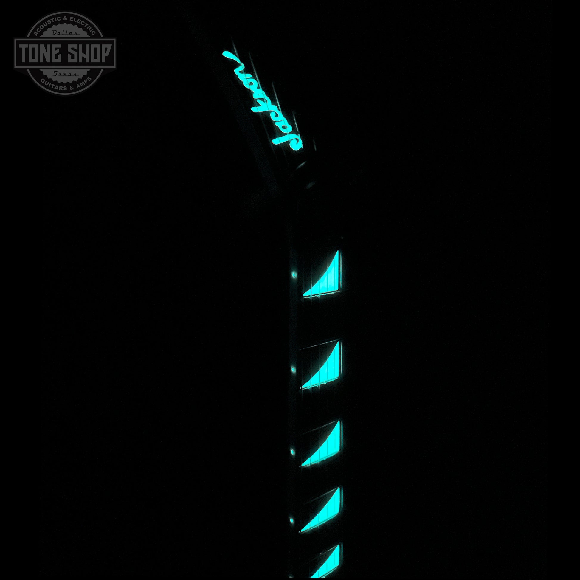 Glowing inlays on Jackson Custom Shop TSG Illuminati SL2H FR Vanilla Shake.