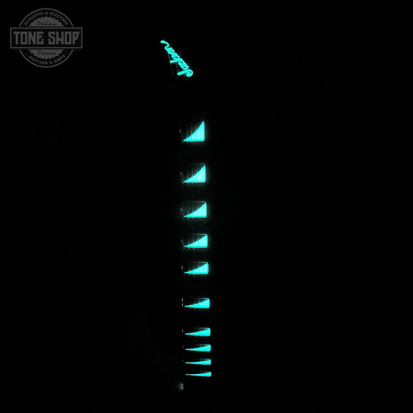 Glowing inlays on Jackson Custom Shop TSG Illuminati SL2H FR Vanilla Shake.