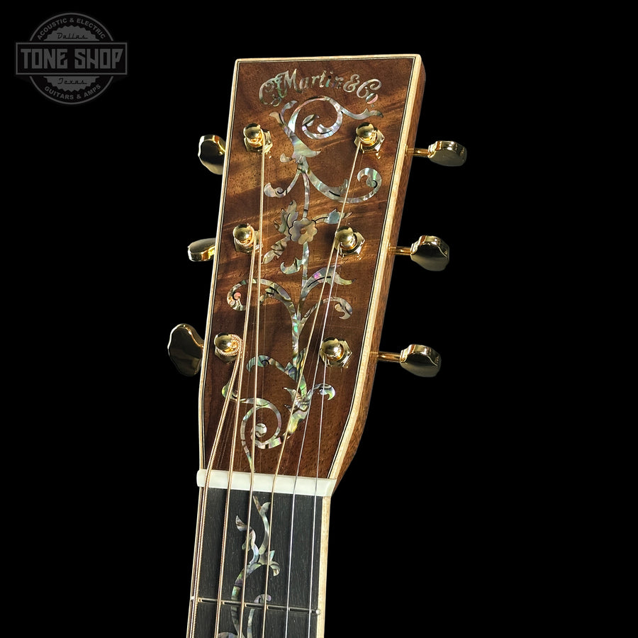 Martin Custom Headstock with inlays and gold tuning machines.