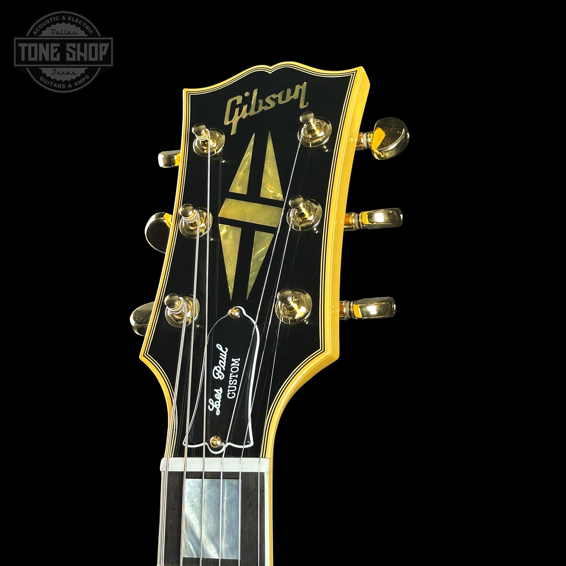 Headstock of Gibson Custom Les Paul Custom Chambered Heavy Antique White VOS.