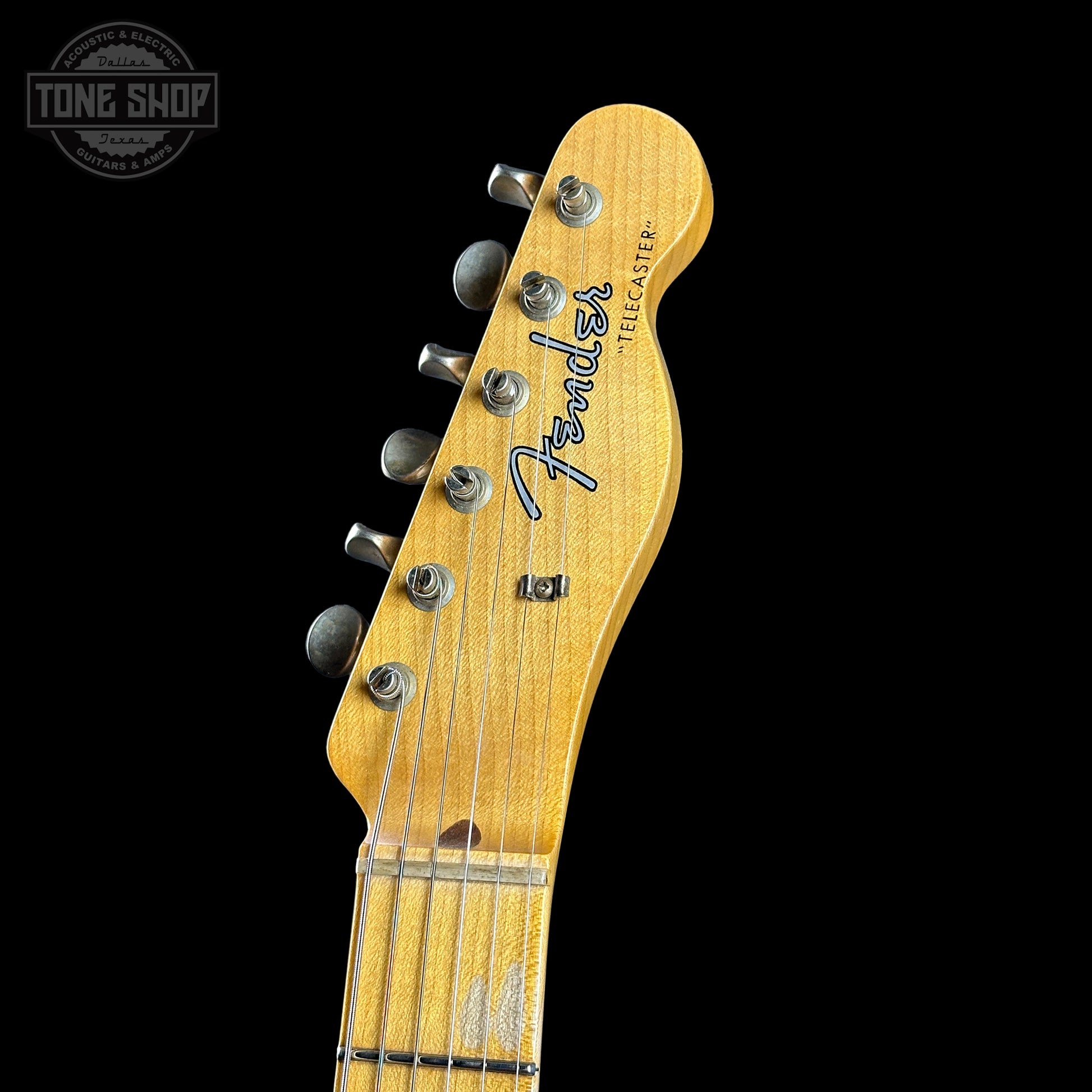 Headstock of Fender Custom Shop Postmodern Tele MN Journeyman Relic Aged Butterscotch Blonde.