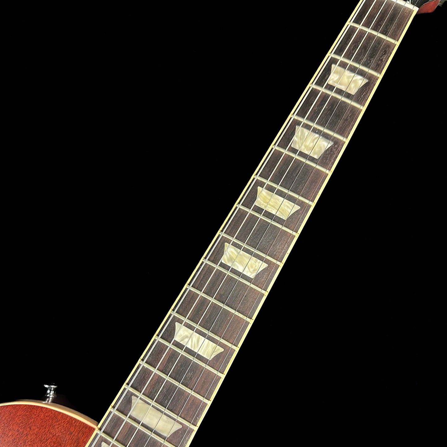 Fretboard of Used 2012 Gibson Les Paul Traditional Satin Cherry TSU14891.
