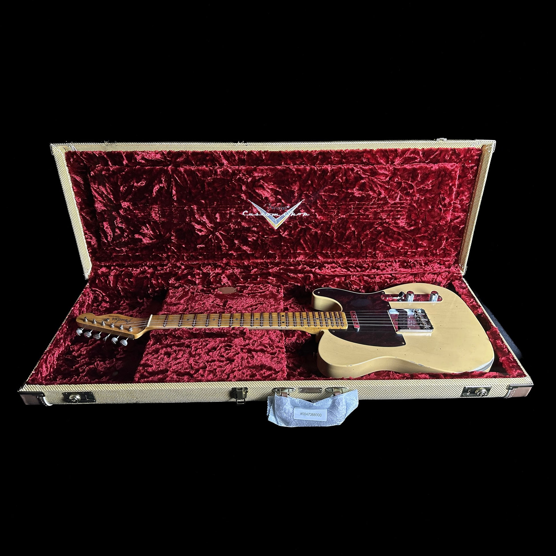 Fender Custom Shop 1952 Telecaster Relic Aged Nocaster Blonde in case.