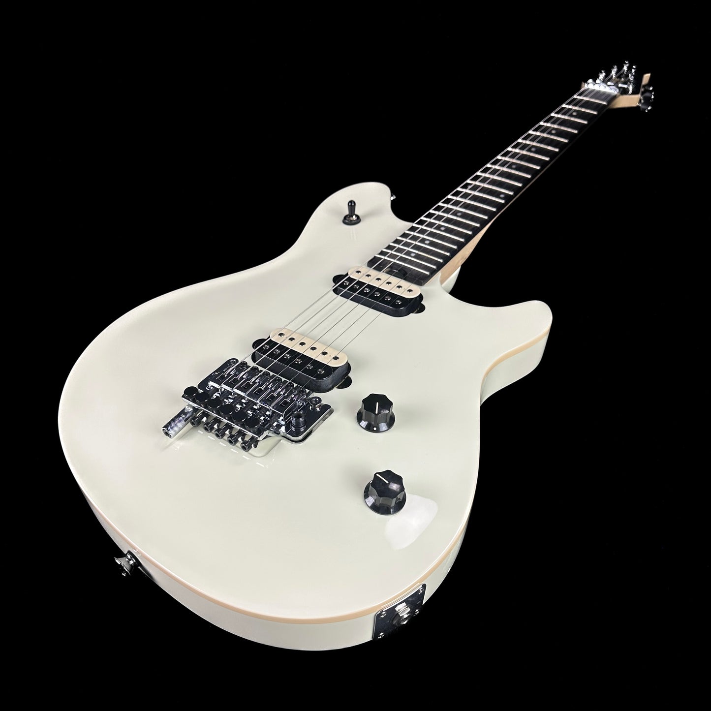 Used EVH Wolfgang Special White w/case TSU15113