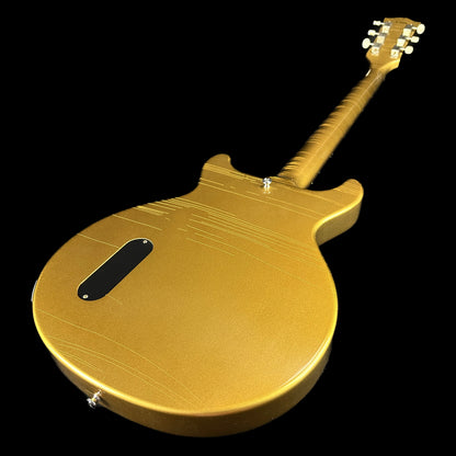 Bottom right angle of Gibson Custom Shop M2M 58 Les Paul Junior Doublecut Double Gold Murphy Lab Ultra Light Aged back.