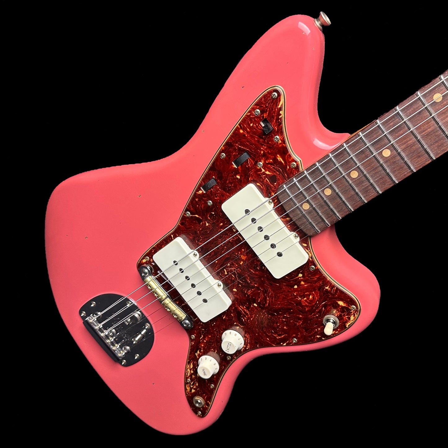 Top down of Fender Custom Shop 1962 Jazzmaster Journeyman Relic Super Faded Aged Fiesta Red.