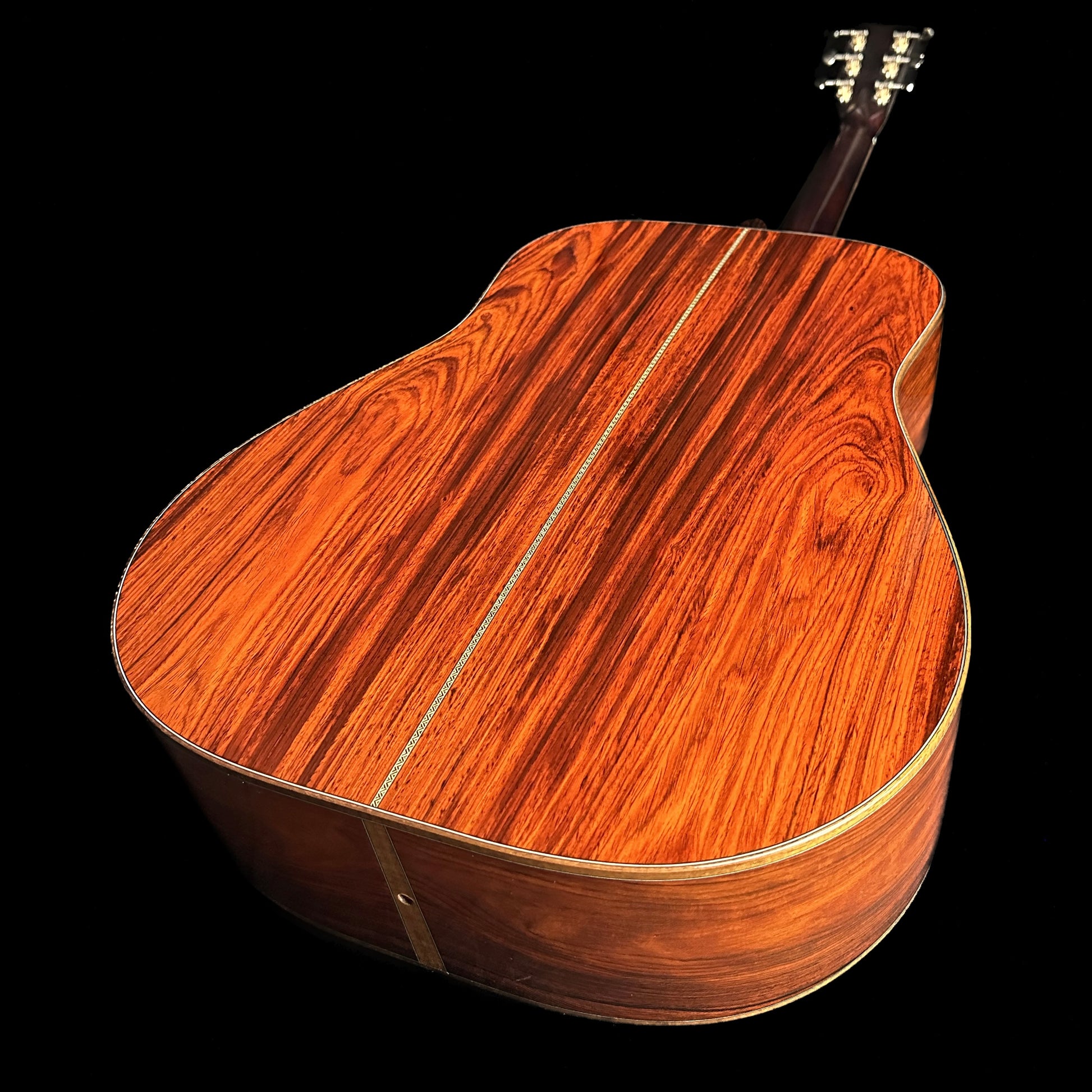 Bottom right angle of Huss & Dalton TD-R Custom 42 Style Red Spruce Cocobolo back.
