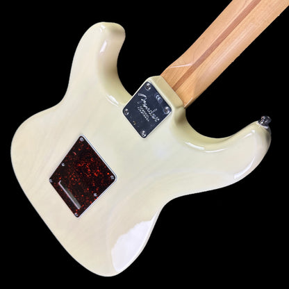 Used 2000 Fender American Deluxe Stratocaster White Blonde w/case TSU14840