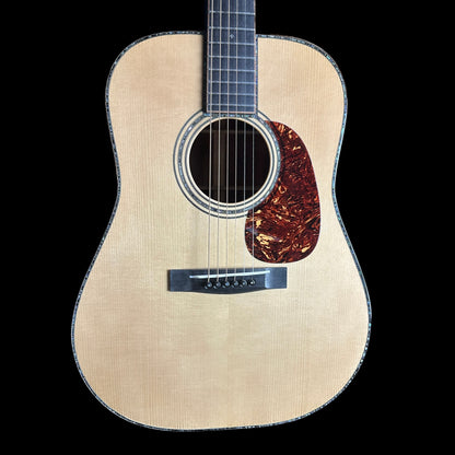 Front of Huss & Dalton TD-R Custom 42 Style Red Spruce Cocobolo.