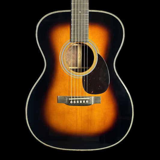 Front of Martin Custom Shop OM Adirondack/WEIR 1935 Sunburst.