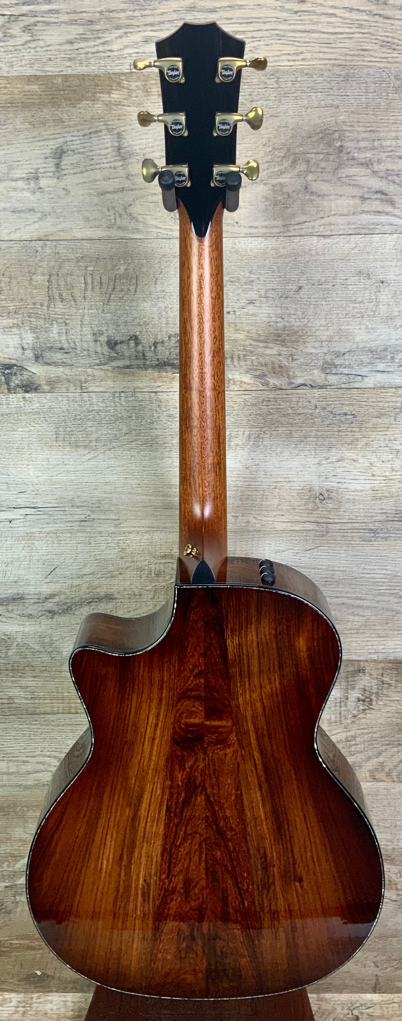 Taylor PS14ce Honduran Rosewood/Adirondack Spruce w/case