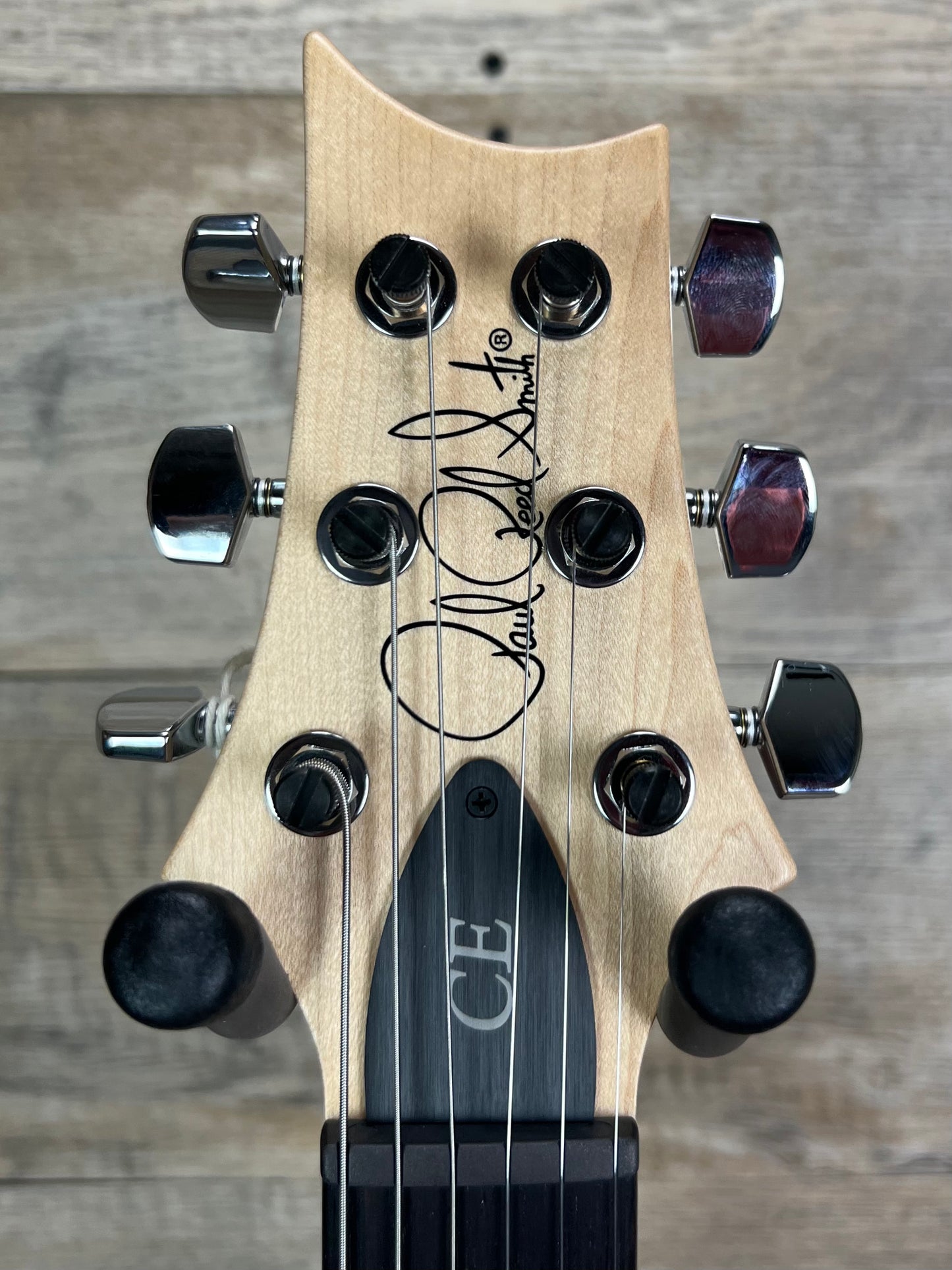 Headstock of PRS Paul Reed Smith CE 24 Amber.