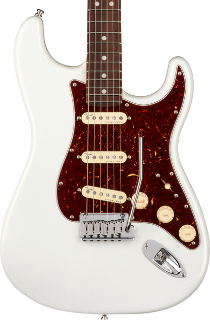 Front of Fender American Ultra Stratocaster RW Arctic Pearl.