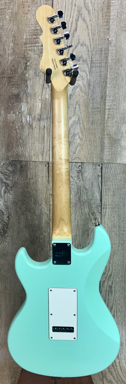G&L Fullerton Deluxe Skyhawk HH Surf Green w/bag
