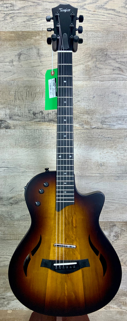 Taylor T5z Classic Exotic-Top Blackheart Sassafras Limited w/case