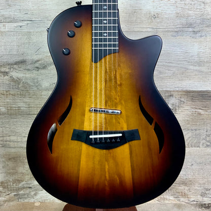 Taylor T5z Classic Exotic-Top Blackheart Sassafras Limited w/case