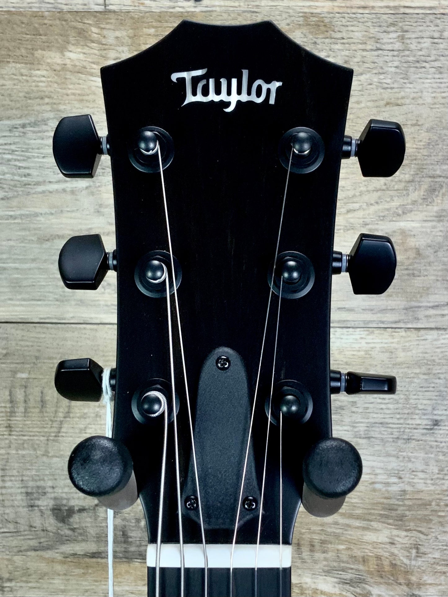 Taylor T5z Classic Exotic-Top Blackheart Sassafras Limited w/case
