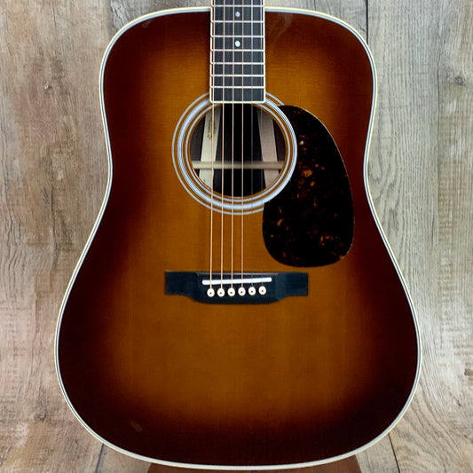 Front of Martin D-35 Ambertone.