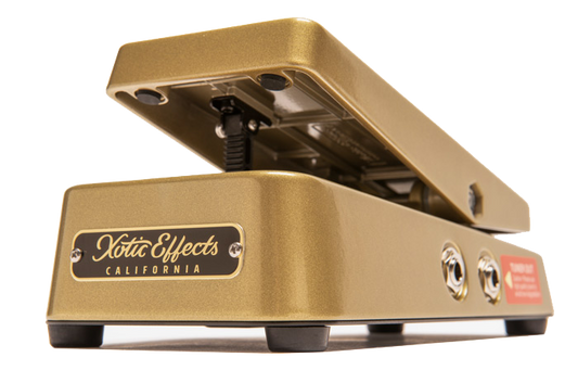 Front right angle of Xotic Volume Pedal High Impedance 250K.