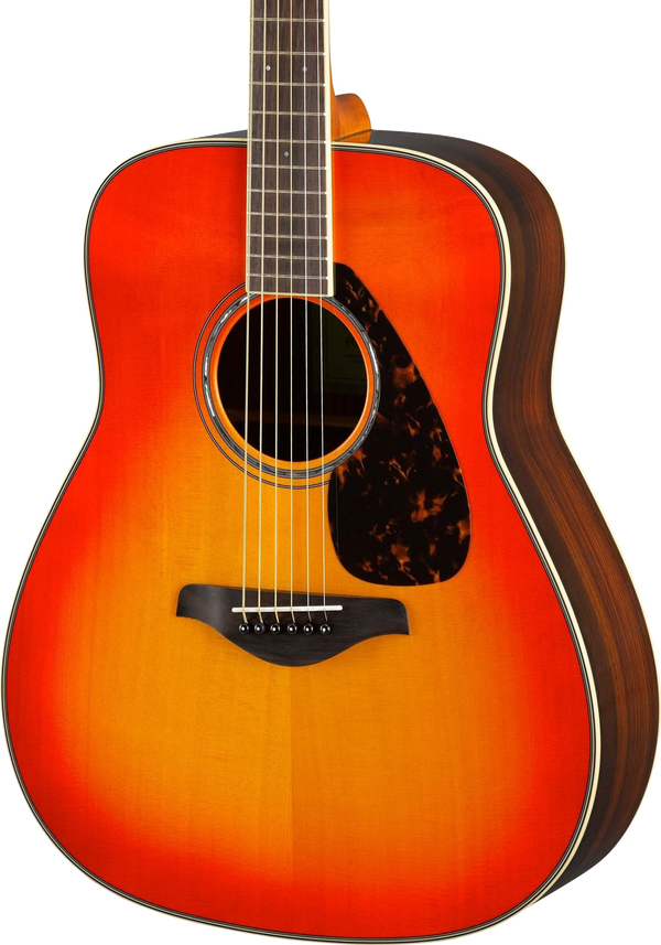 Front of Yamaha FG830 Autumn Burst.
