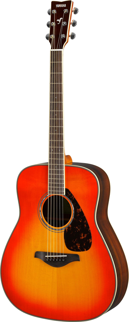 Full frontal of Yamaha FG830 Autumn Burst.