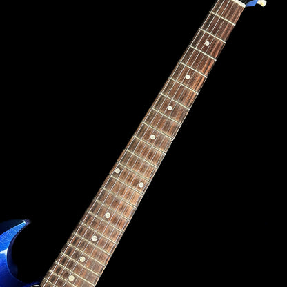 Closeup of Gibson Custom Shop M2M 63 SG Junior Blue Sparkle w/Stinger Short Maestro Murphy Lab Ultra Light Aged fretboard.