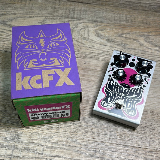 Top angle of Used Kittycaster FX Groovy Wizard w/box TSU14048.