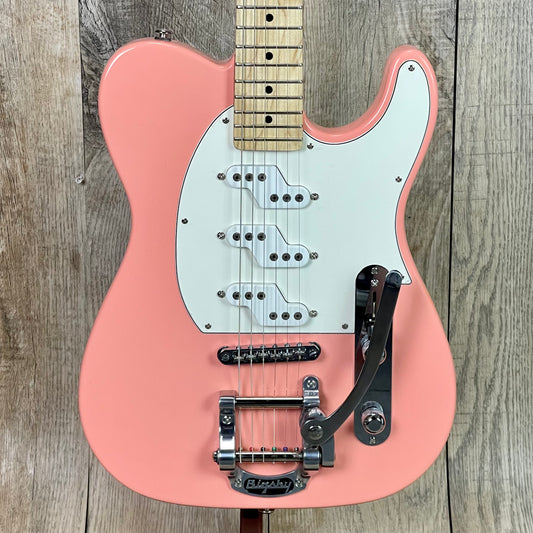 G&L USA ASAT Z-3 Empress  w/Bigsby  Sunset Coral w/case 7.13lbs