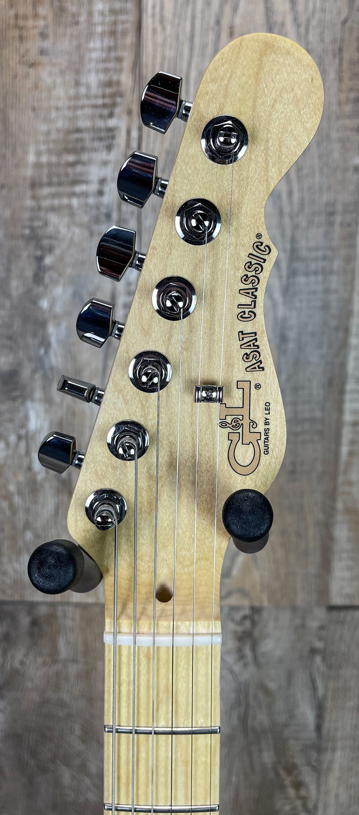 G&L Fullerton Deluxe ASAT Classic Alnico  Butterscotch w/bag