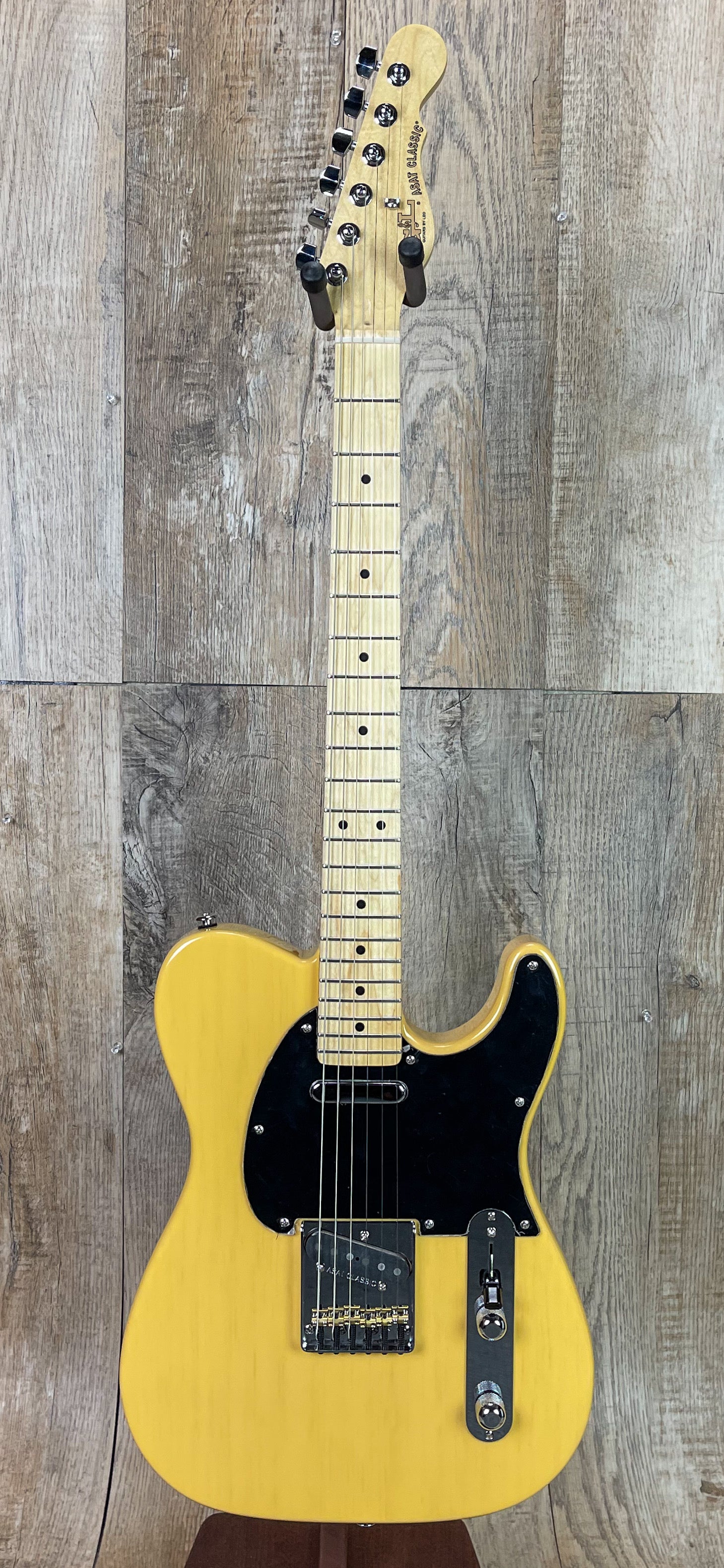 G&L Fullerton Deluxe ASAT Classic Alnico Butterscotch w/bag