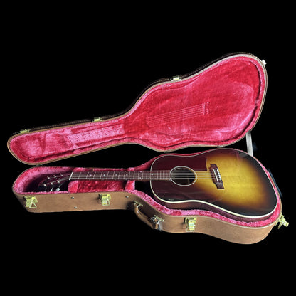 Gibson Custom Shop M2M 50's J-45 Original Red Spruce Top Vintage Sunburst w/case
